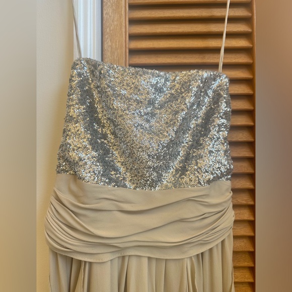 Alice + Olivia Womens Dress Size 2 Silver Taupe Sequined Sheath Strapless Short - Picture 14 of 16